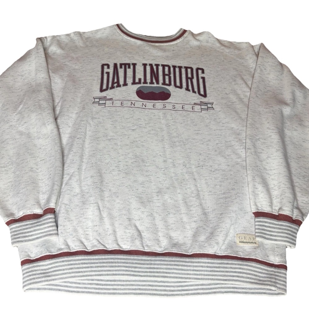 Vintage 90s Gatlinburg Tennessee Gear For Sports Sweatshirt